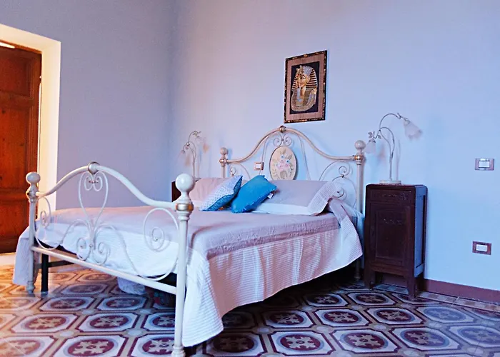 Villa Camilla Couette-café